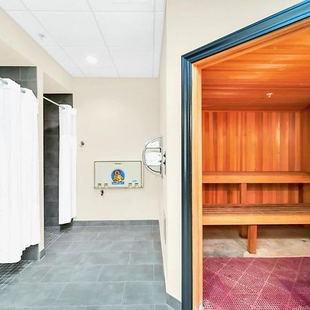Bright 2Br Condo With Pool And Hot Tub - Near Disney! Orlando Zewnętrze zdjęcie